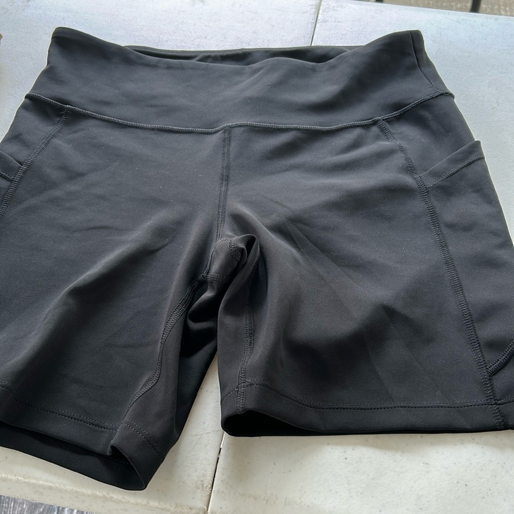 New balance size large biker shorts